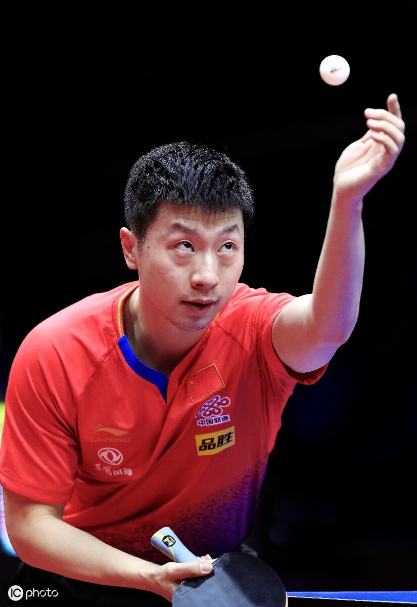 的羽毛球亚 的羽毛球亚